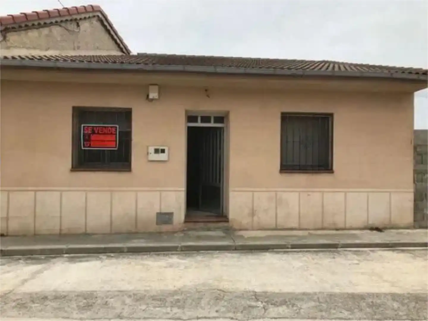 Vista exterior de Finca rústica en venta en Cuéllar con Jardín privado y Amueblado