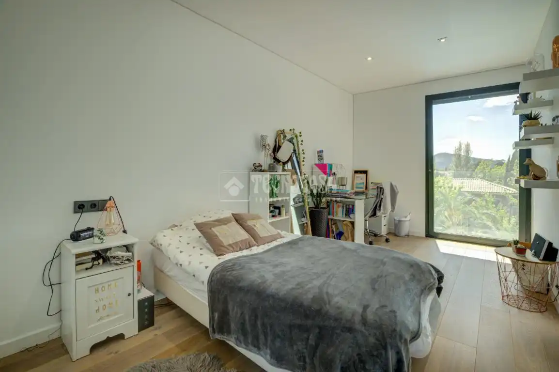 Dormitori de Casa o xalet en venda en Sant Cugat del Vallès amb Calefacció, Parquet i Terrassa