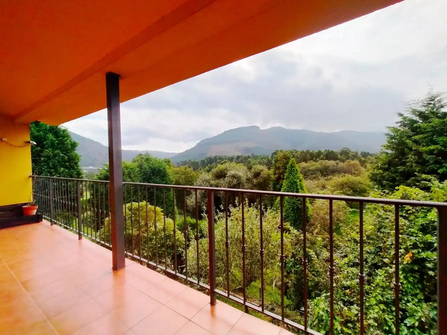 House with garden for sale in Cudillero, imagen 2