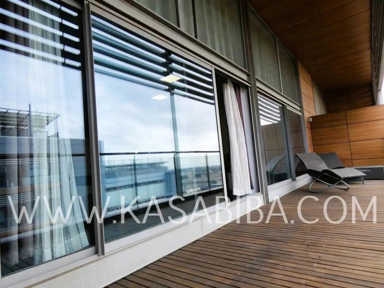 Terrace of Attic for sale in Xirivella  with Air Conditioner, Heating and Parquet flooring