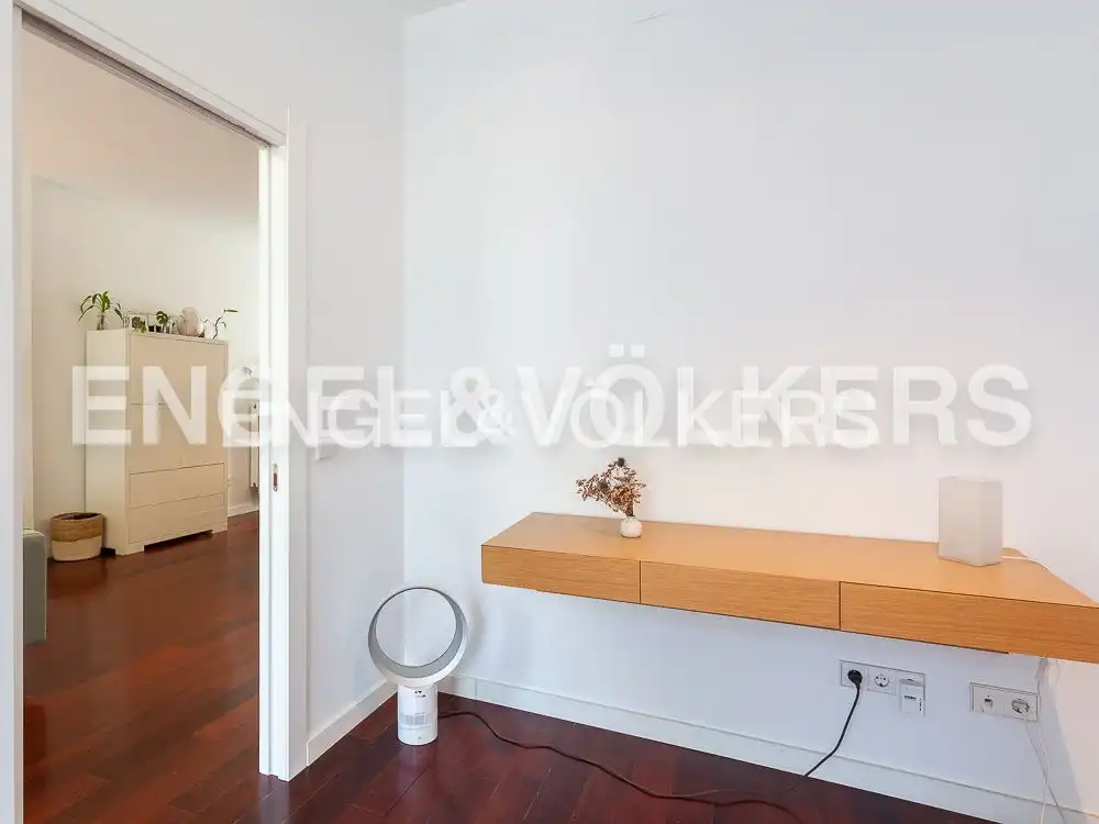 Flat for rent in Valencia  with Air Conditioner, Heating and Parquet flooring