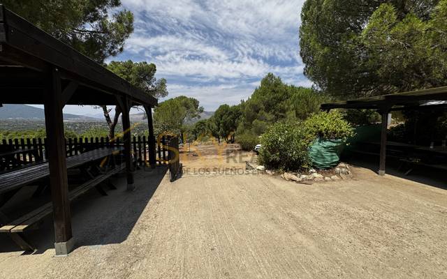 Terreno en Venta en Camino San Martin de Valdeiglesias a Madrid, 3 en Navalagamella