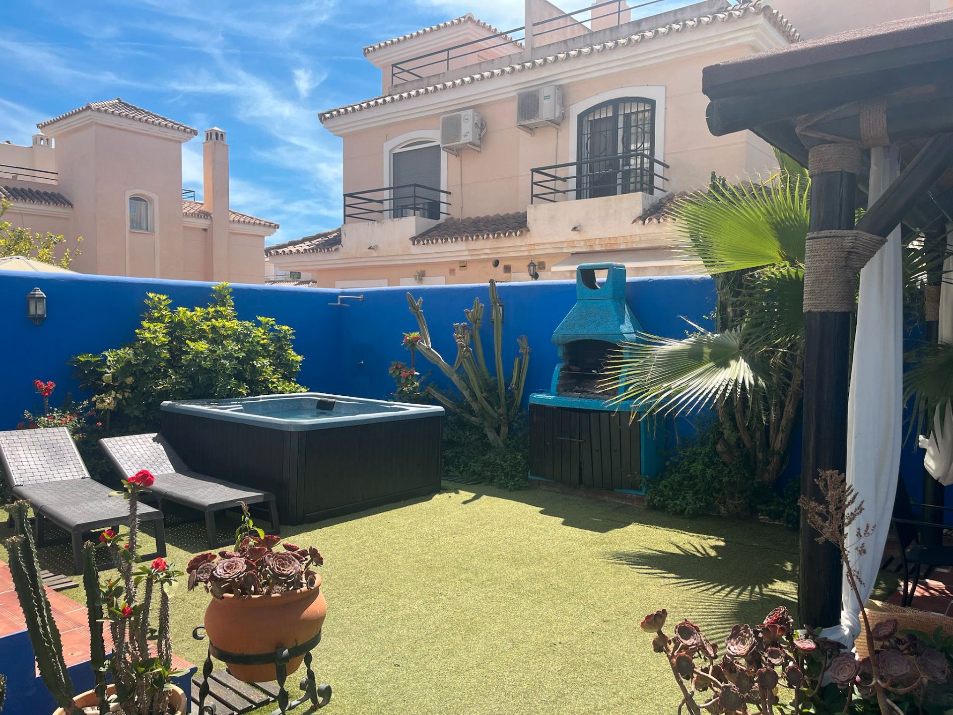 Terrassa de Casa adosada de lloguer en Vélez-Málaga amb Aire condicionat, Jardí privat i Terrassa