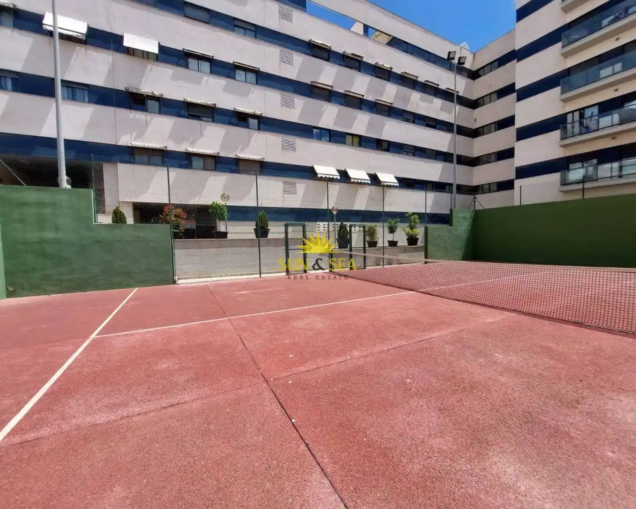 Terrassa de Pis de lloguer en Alicante / Alacant amb Aire condicionat, Calefacció i Traster