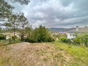 Terreno residenziale in vendita a Canyelles