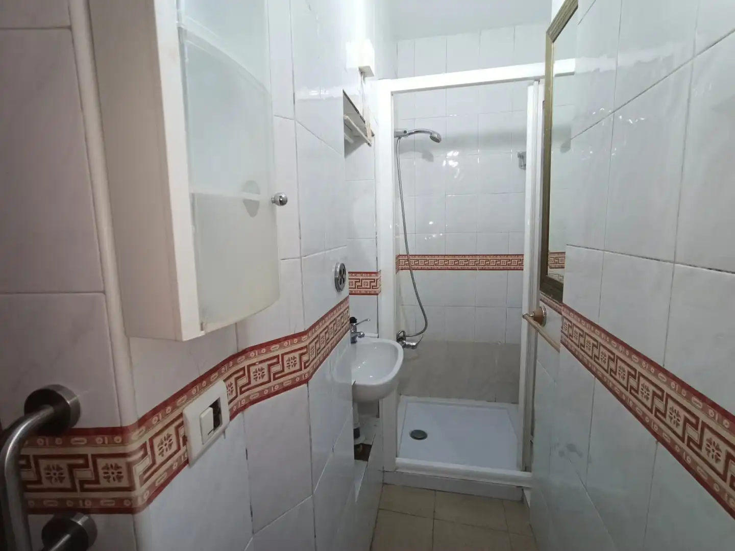 Bathroom of Apartments for sale in Cáceres