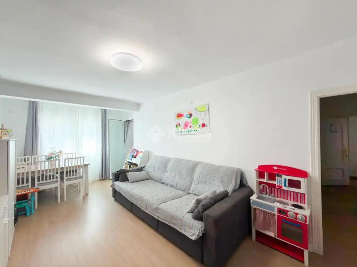Living room of Flat for sale in Alcalá de Henares
