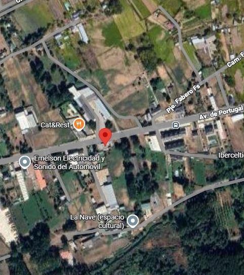Foto 2 de Casa o chalet en venta en Flores de Sil - La Placa, Ponferrada