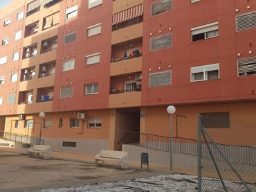 Flat with garden for sale in Calle LLIBERTAT