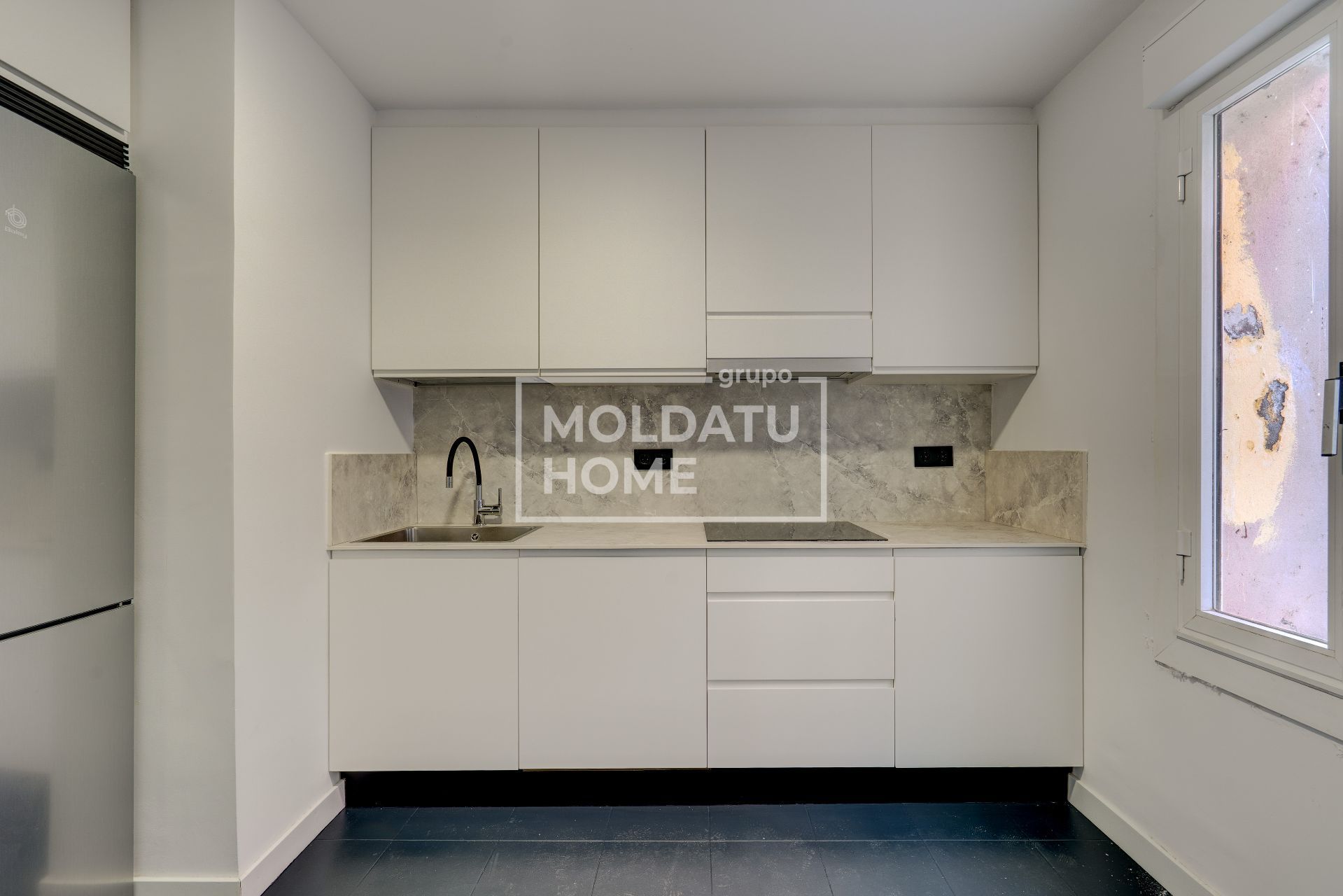 Cocina de Apartamento en venta en Irun  con Calefacción y Trastero