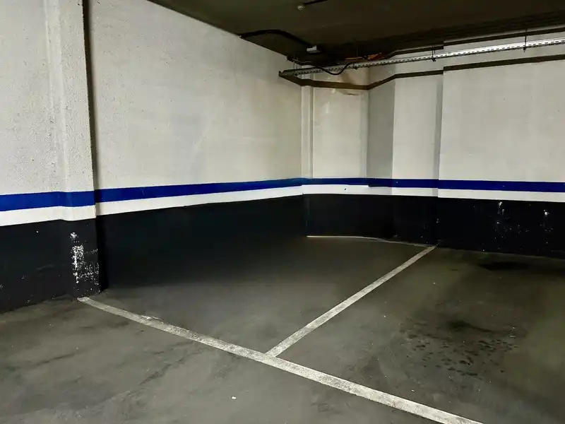 Aparcamiento en venta en LOS MORALES, imagen 2