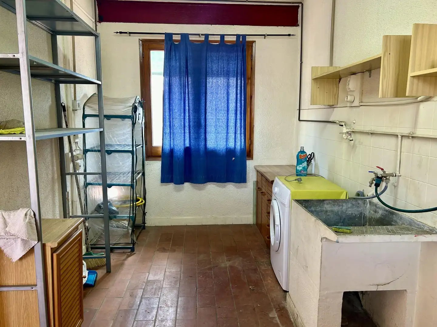 Cuina de Casa o xalet en venda en Mataró amb Terrassa, Traster i Balcó