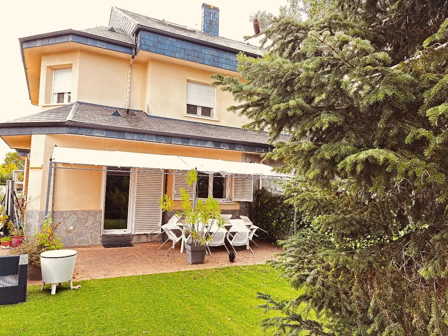 Garden of Houses for sale in Alpedrete, Madrid