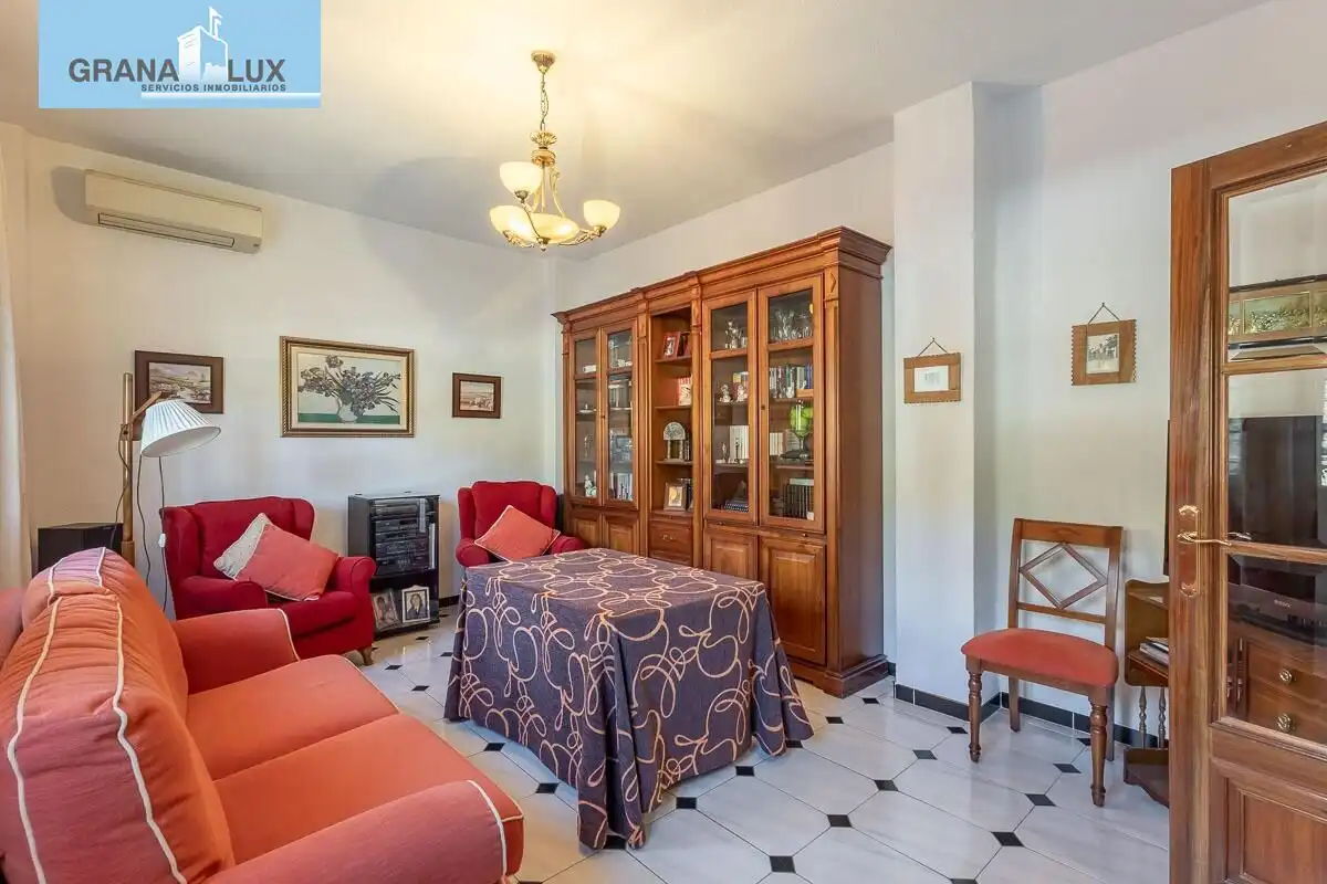 House with garden for sale in Barrio de la Vega, imagen 4