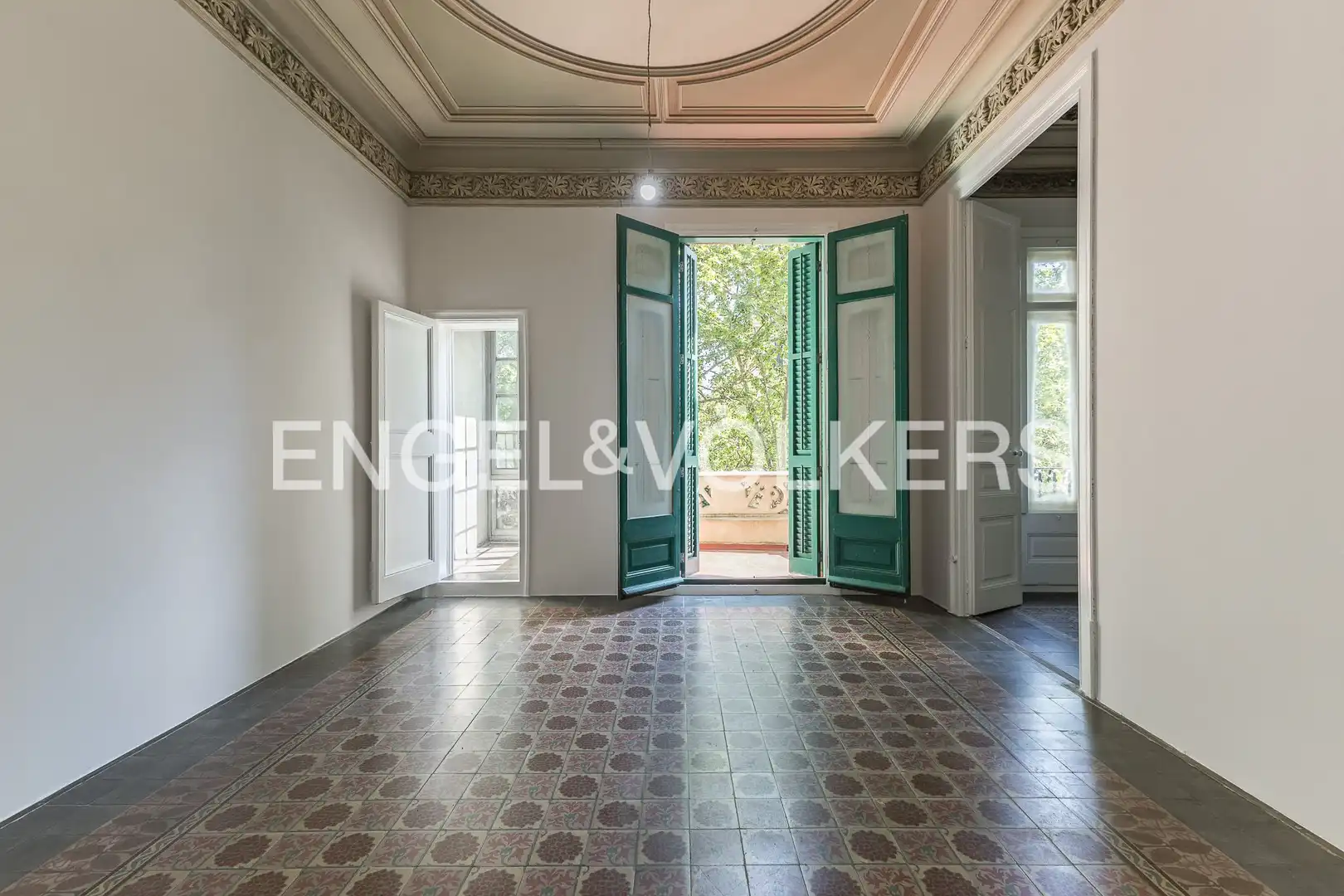 Appartamento con terrazza in vendita a Passeig de Sant Joan, imagen 5