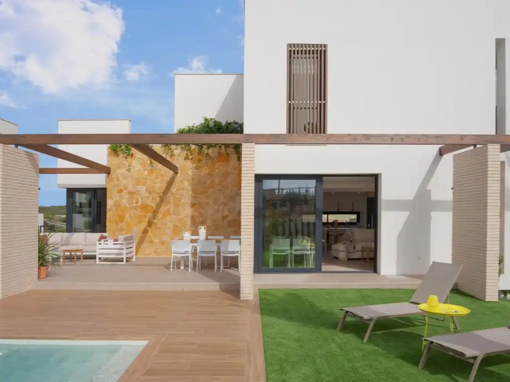 House with pool for sale in Calle Juan Marse-Cmor, imagen 7