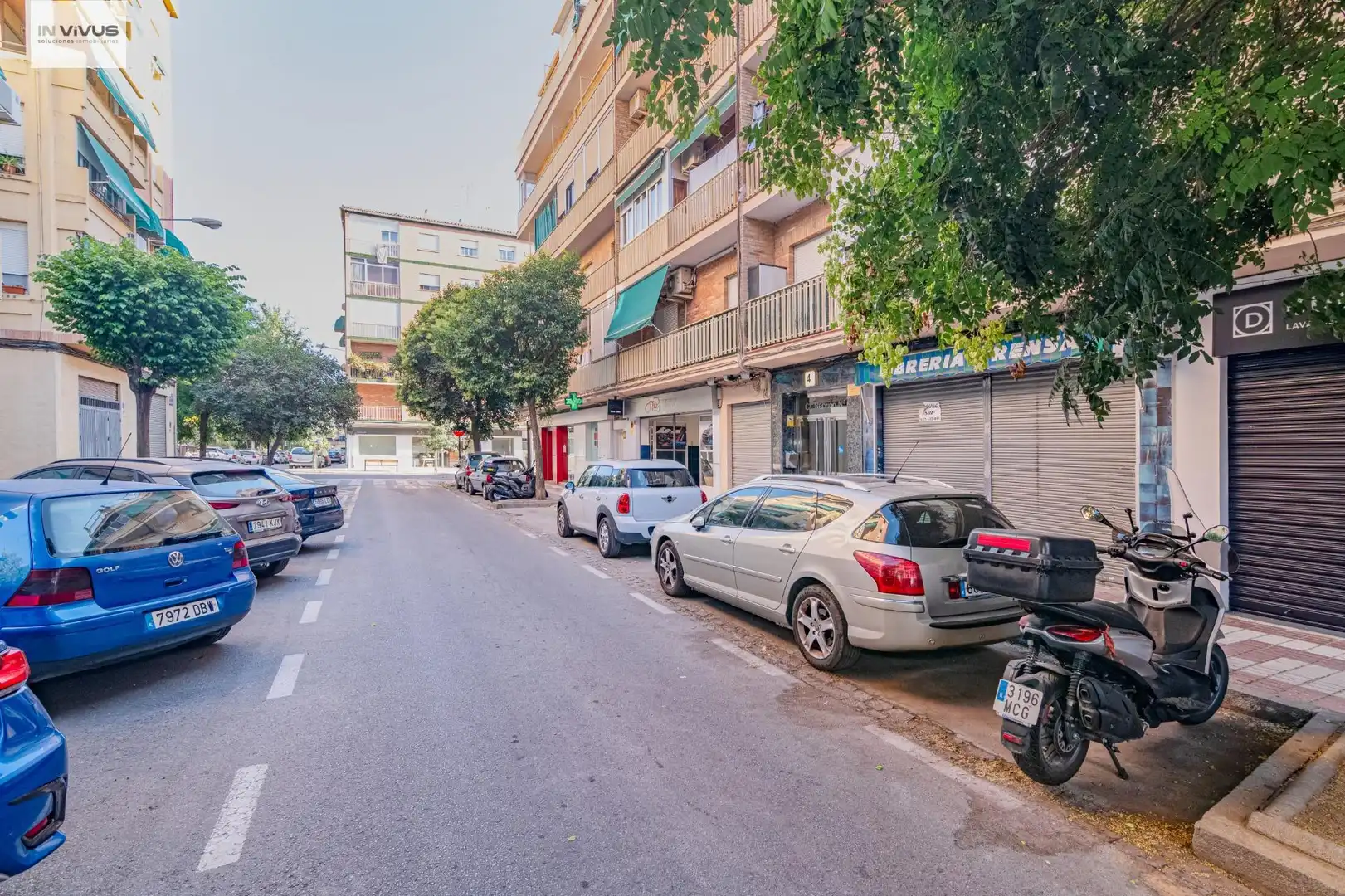 Vista exterior de Piso para compartir en Granada con Aire acondicionado, Calefacción y Terraza