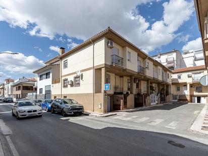 Exterior view of Single-family semi-detached for sale in Maracena  with Terrace and Balcony