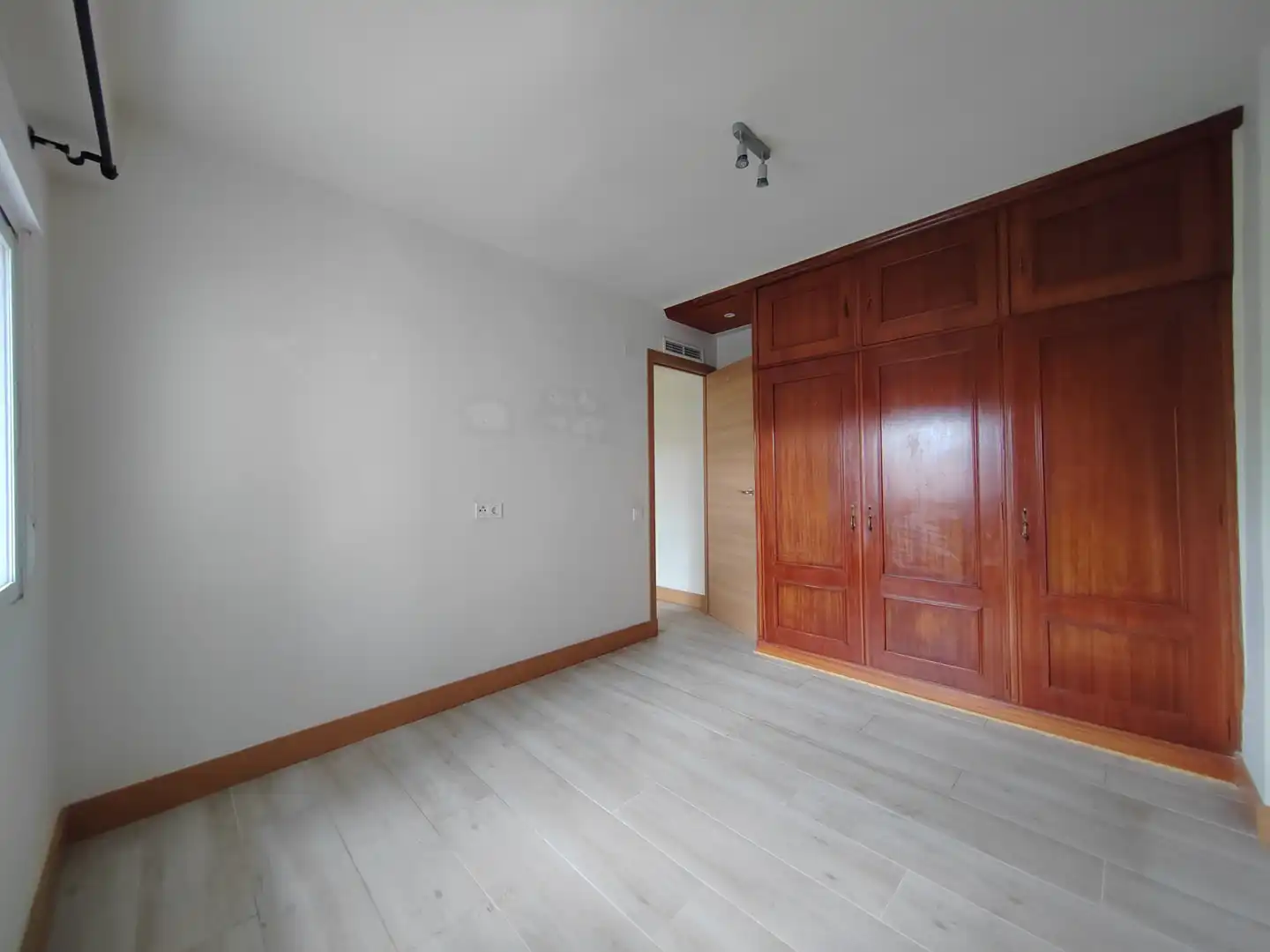 Piso en venta en Paseo de Santa María de la Cabeza, Moscardó