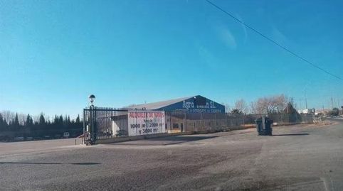 Se vende nave industrial OKUPADA en Calle Diseminados Nº 1572 Hellín Albacete