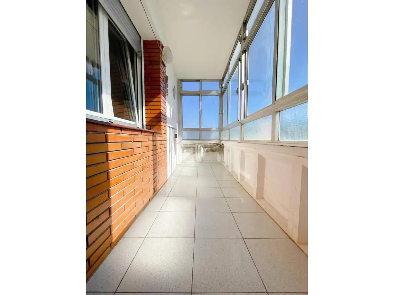 Flat for sale in Cerdanyola del Vallès  with Heating and Balcony