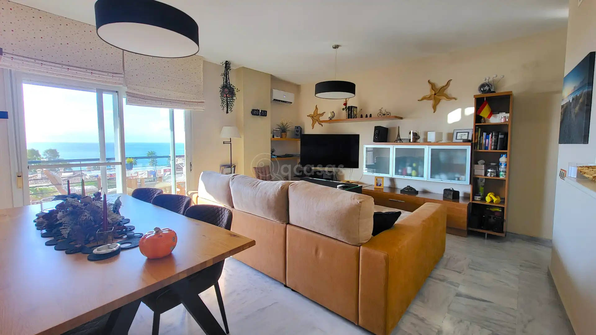 Sala de estar de Apartamento en venta en Torrequebrada