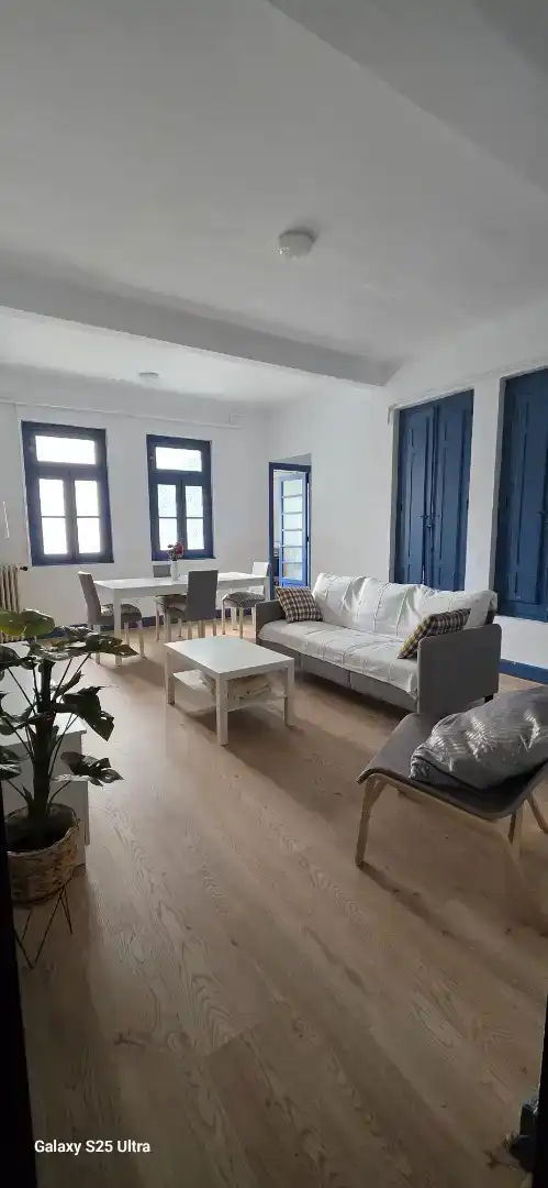 Wohnzimmer von Wohnung zur Miete in Oviedo 