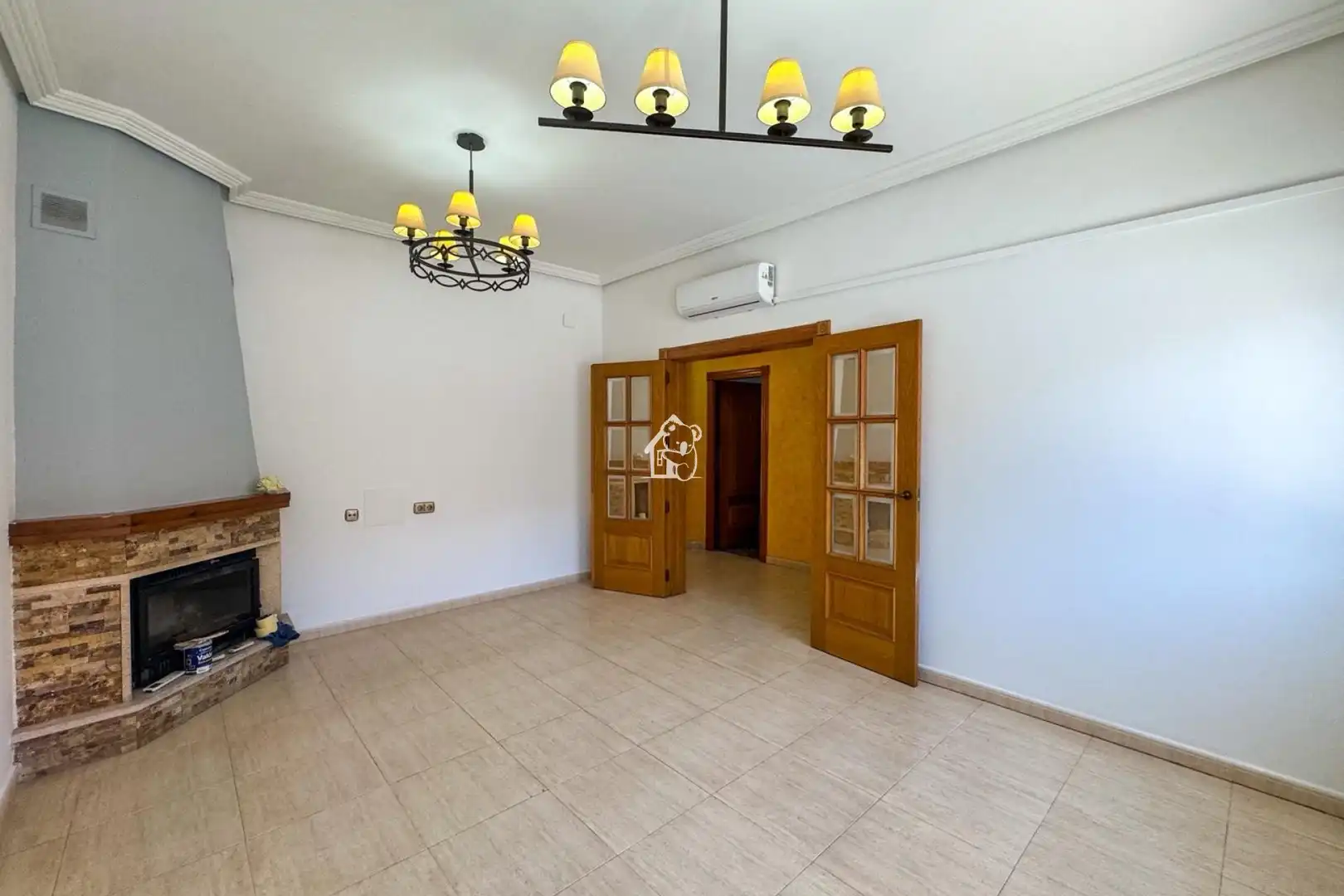 Sala d'estar de Casa o xalet en venda en Orihuela amb Aire condicionat, Jardí privat i Terrassa