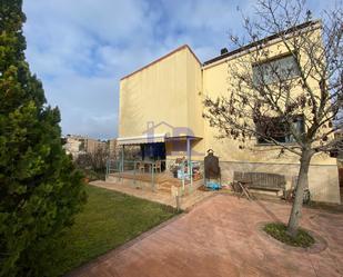 Exterior view of House or chalet for sale in Cuenca Capital  with Heating, Private garden and Terrace