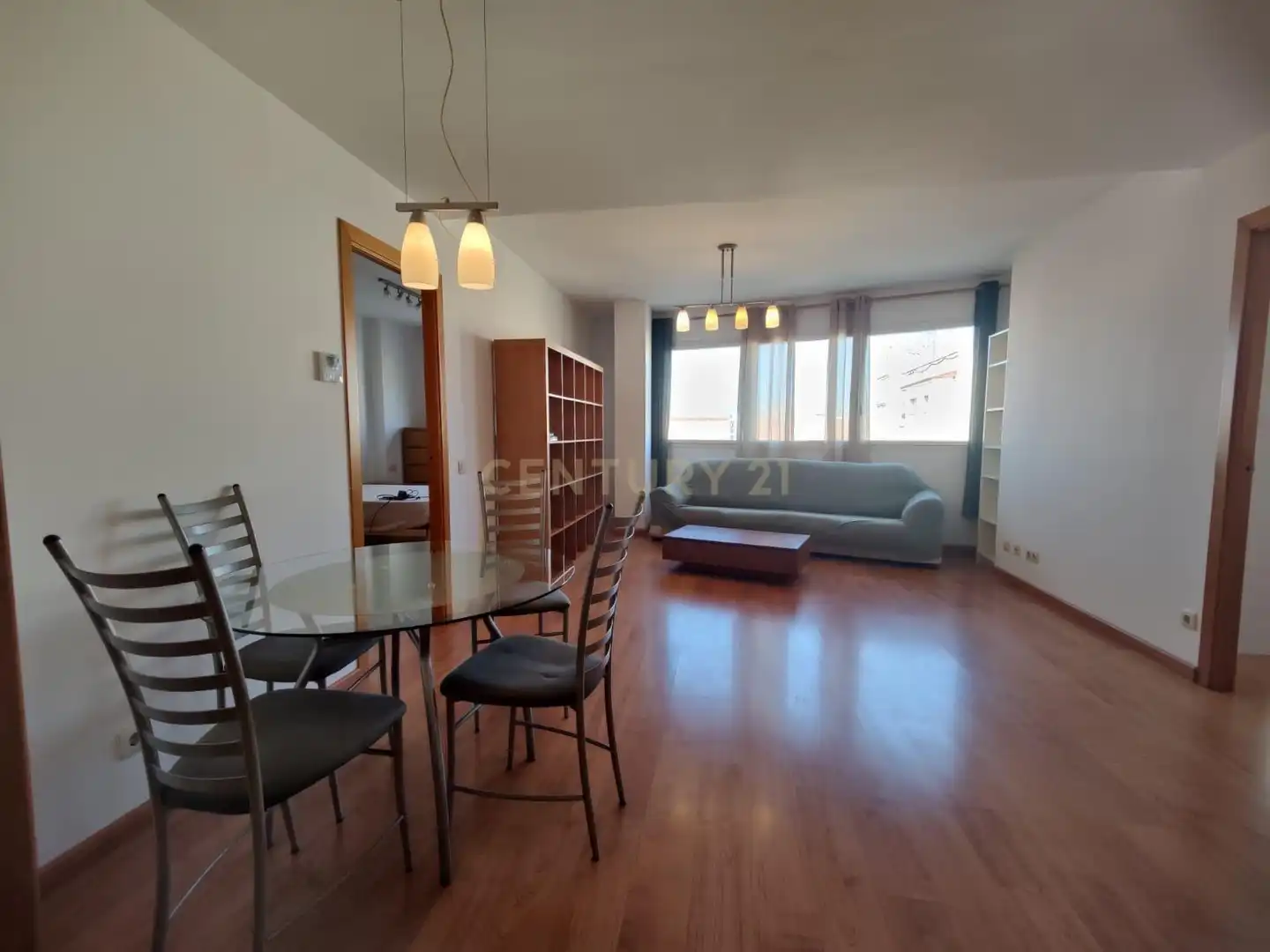 Sala de estar de Piso en venta en Cerdanyola del Vallès con Aire acondicionado y Horno