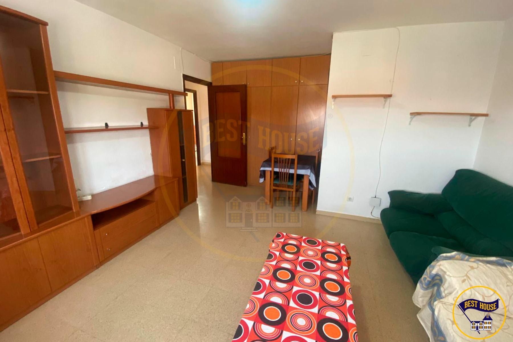 Sala d'estar de Pis en venda en Cuenca Capital amb Calefacció i Terrassa
