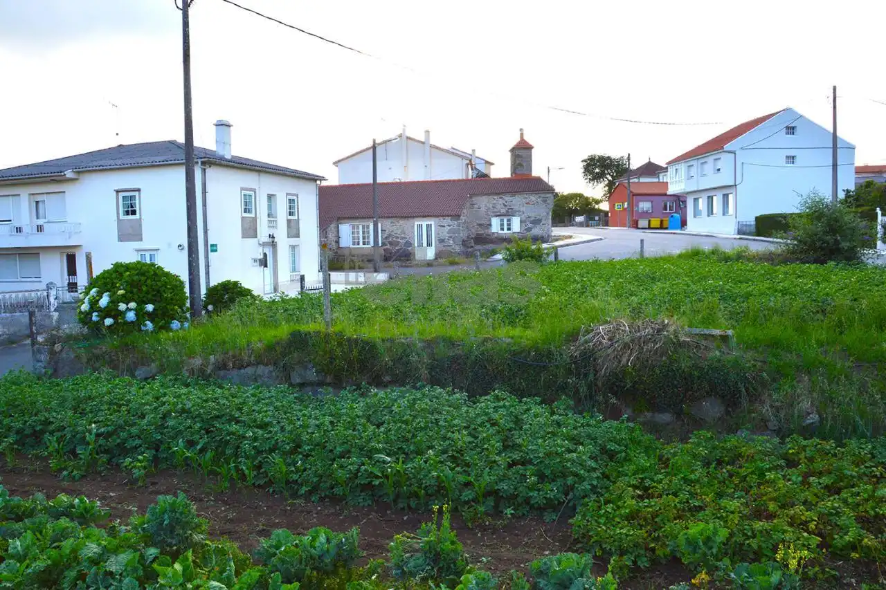 Casa o chalet en venta en Zas con Calefacción, Jardín privado y Amueblado