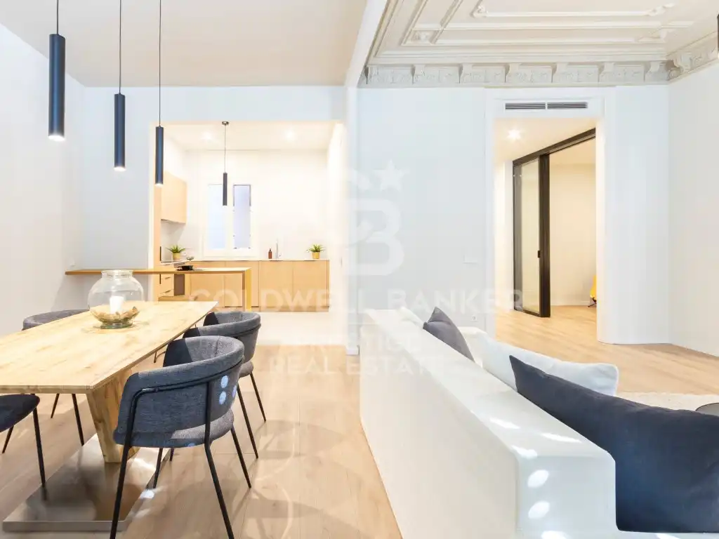 Appartamento con balcone in vendita a Carre de Balmes, imagen 4