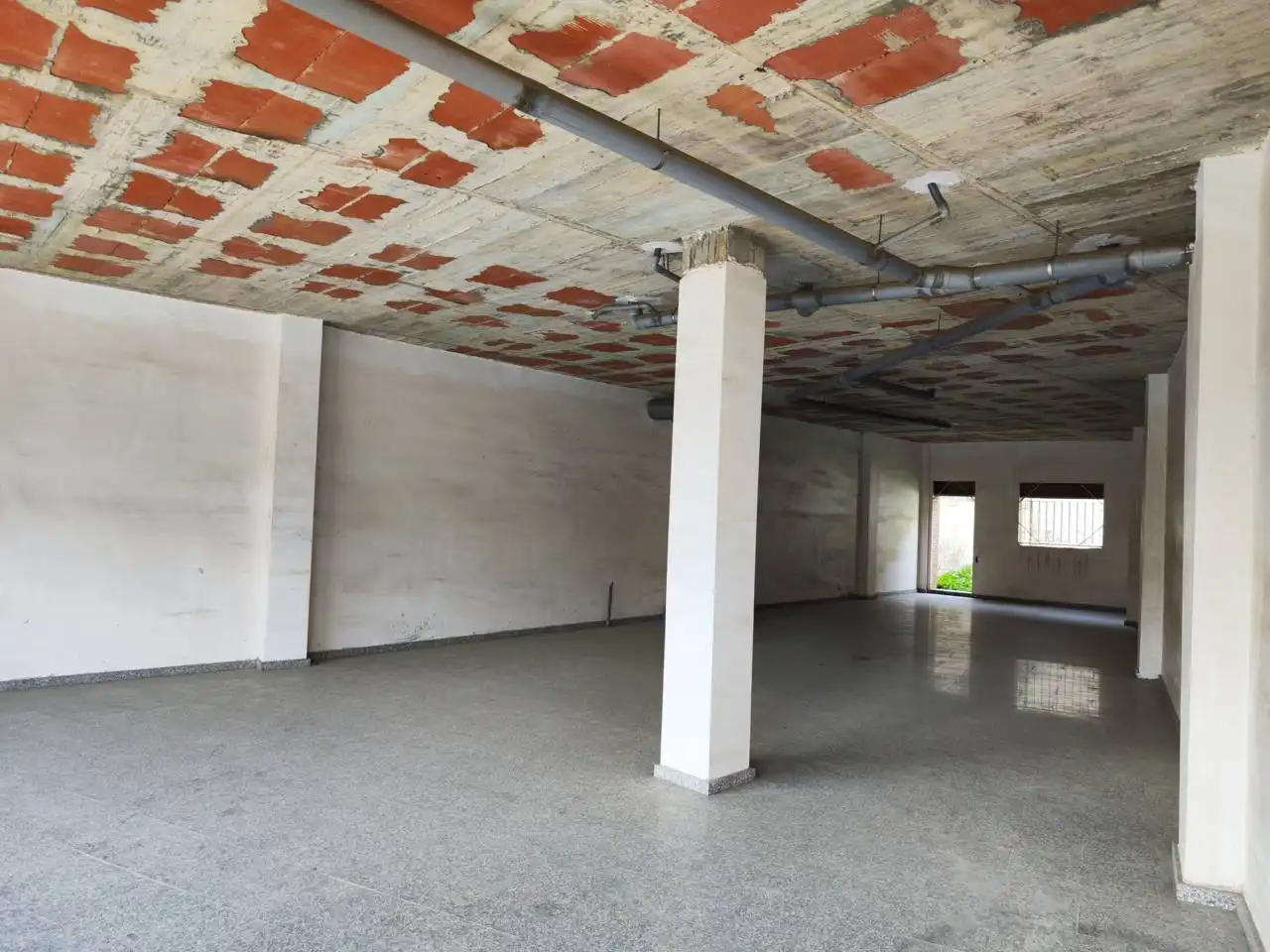 Local commercial à louer à Avenida Països Catalans, imagen 4