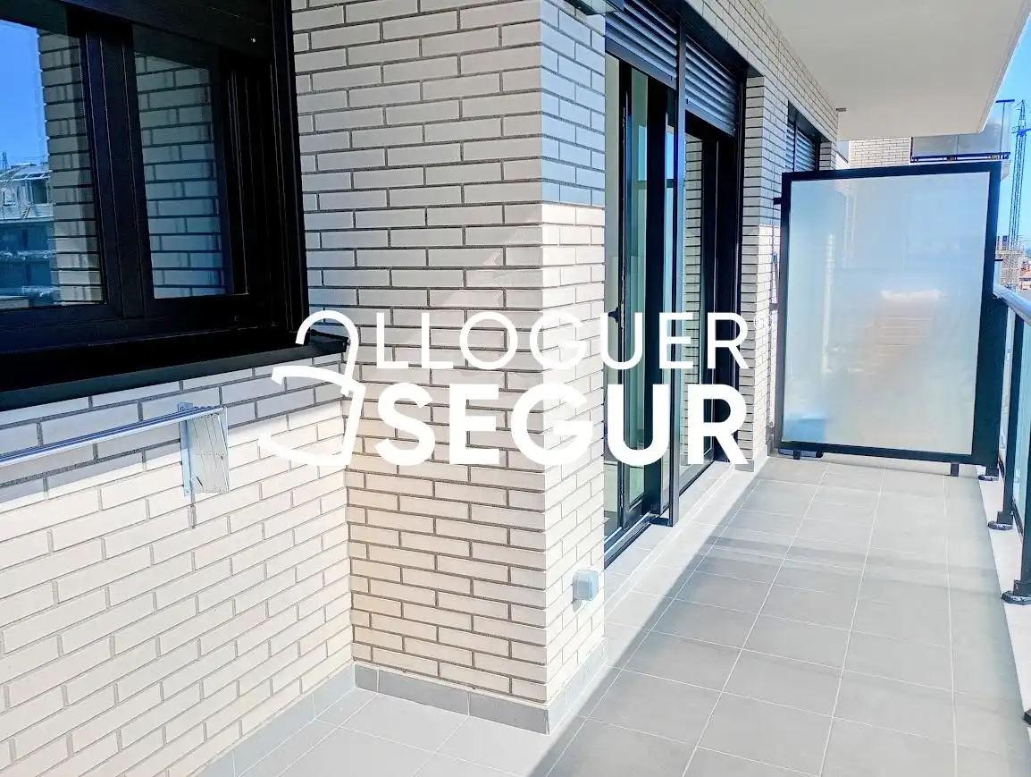 Vista exterior de Piso de alquiler en Viladecans con Aire acondicionado, Terraza y Trastero