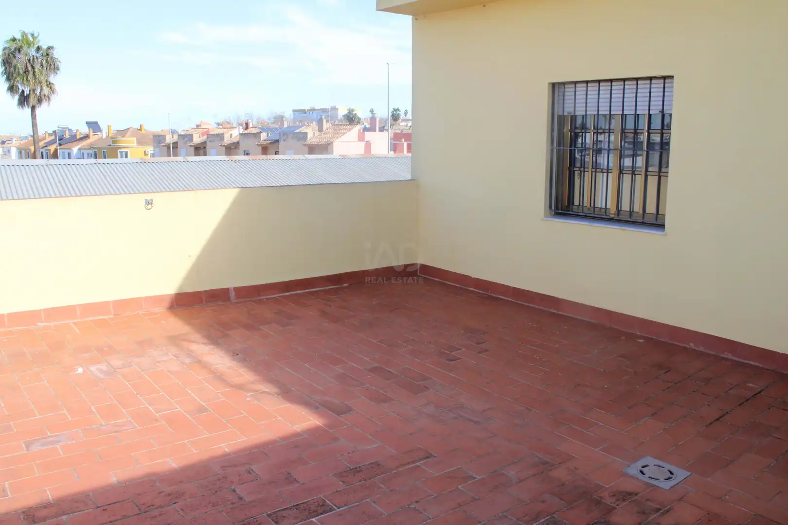 Terrace of Houses for sale in Dos Hermanas  with Air Conditioner, Heating and Terrace