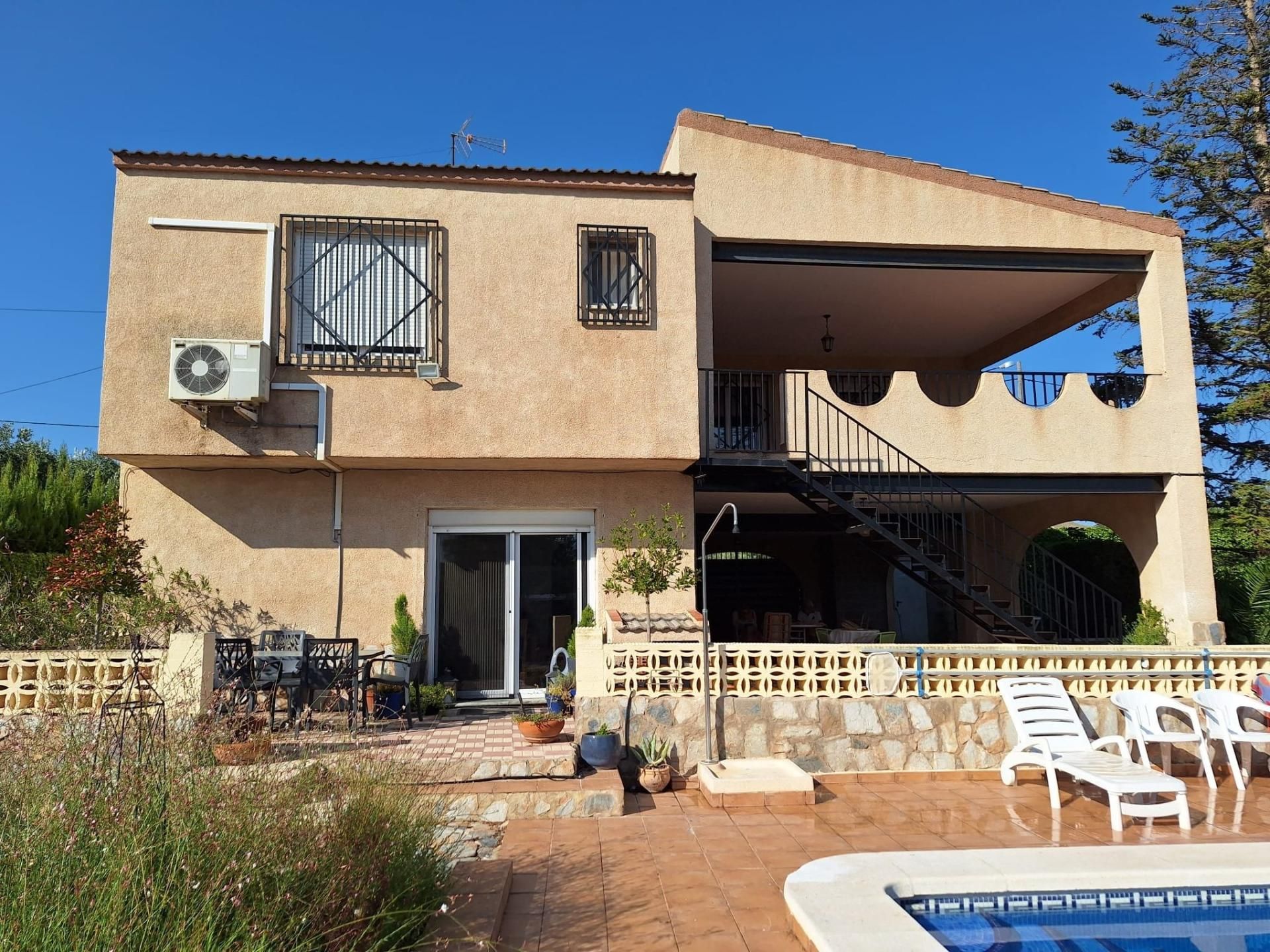 Exterior view of House or chalet for sale in Yecla  with Air Conditioner, Heating and Terrace