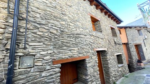 Photo 2 of Houses for sale in Calle Mig,del,ag.surp, 18, Rialp, Lleida