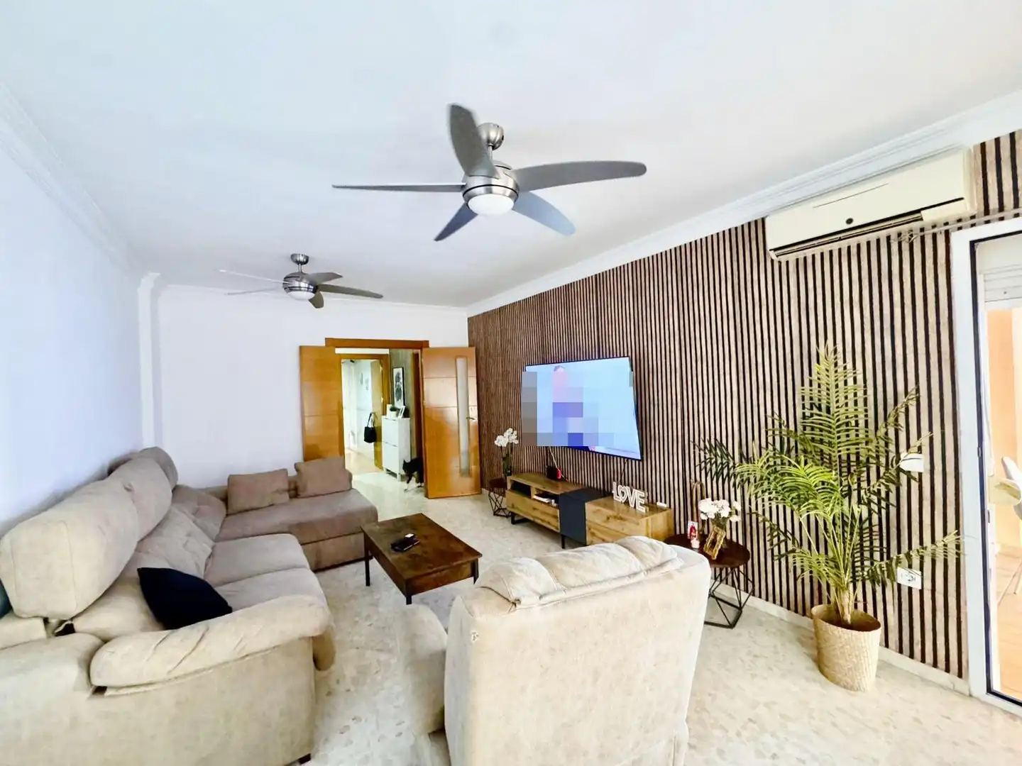 Sala de estar de Piso en venta en Málaga con Aire acondicionado, Terraza y Trastero