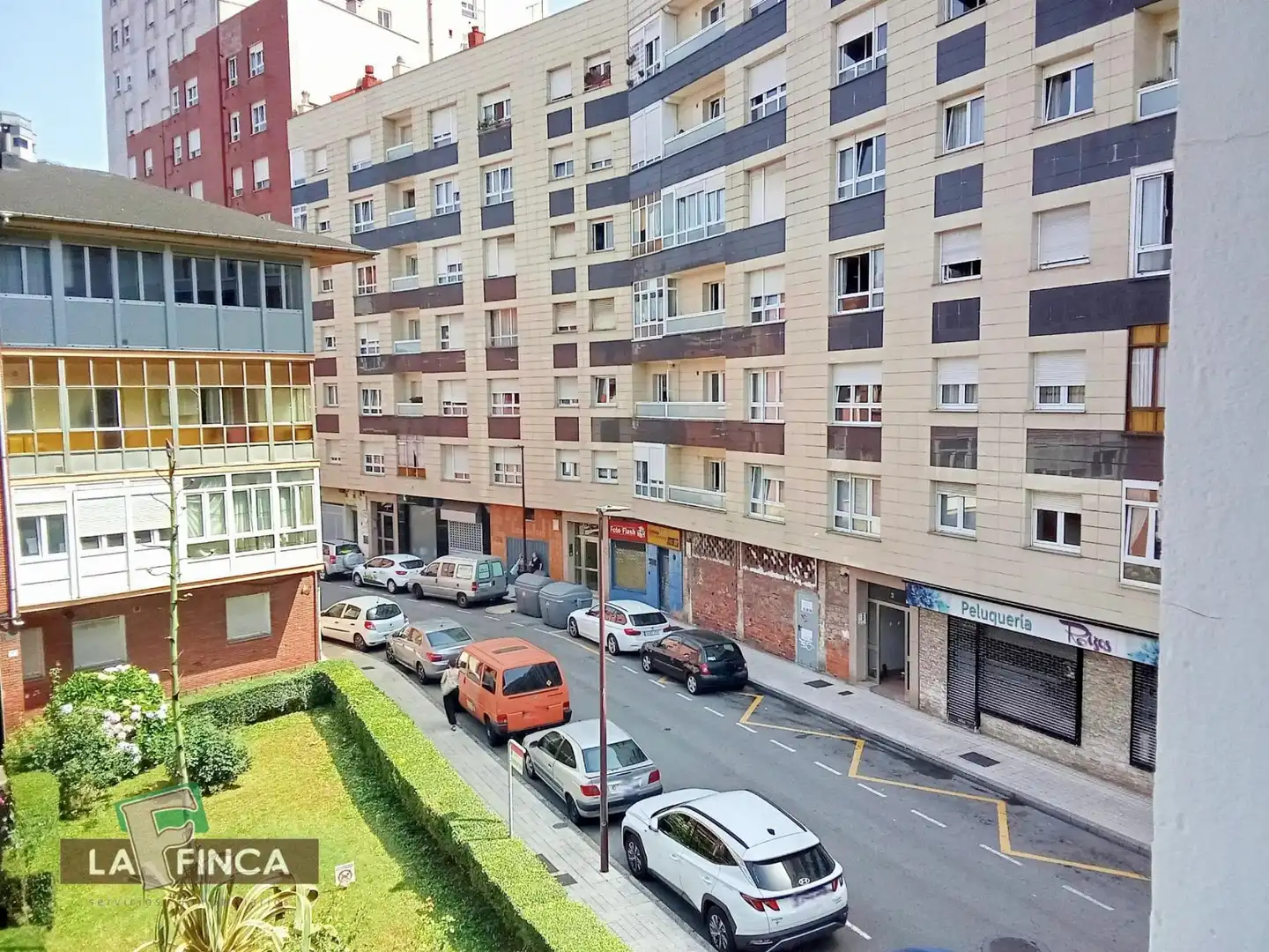 Außenansicht von Wohnung zum Verkauf in Gijón  mit Terrasse und Möbliert