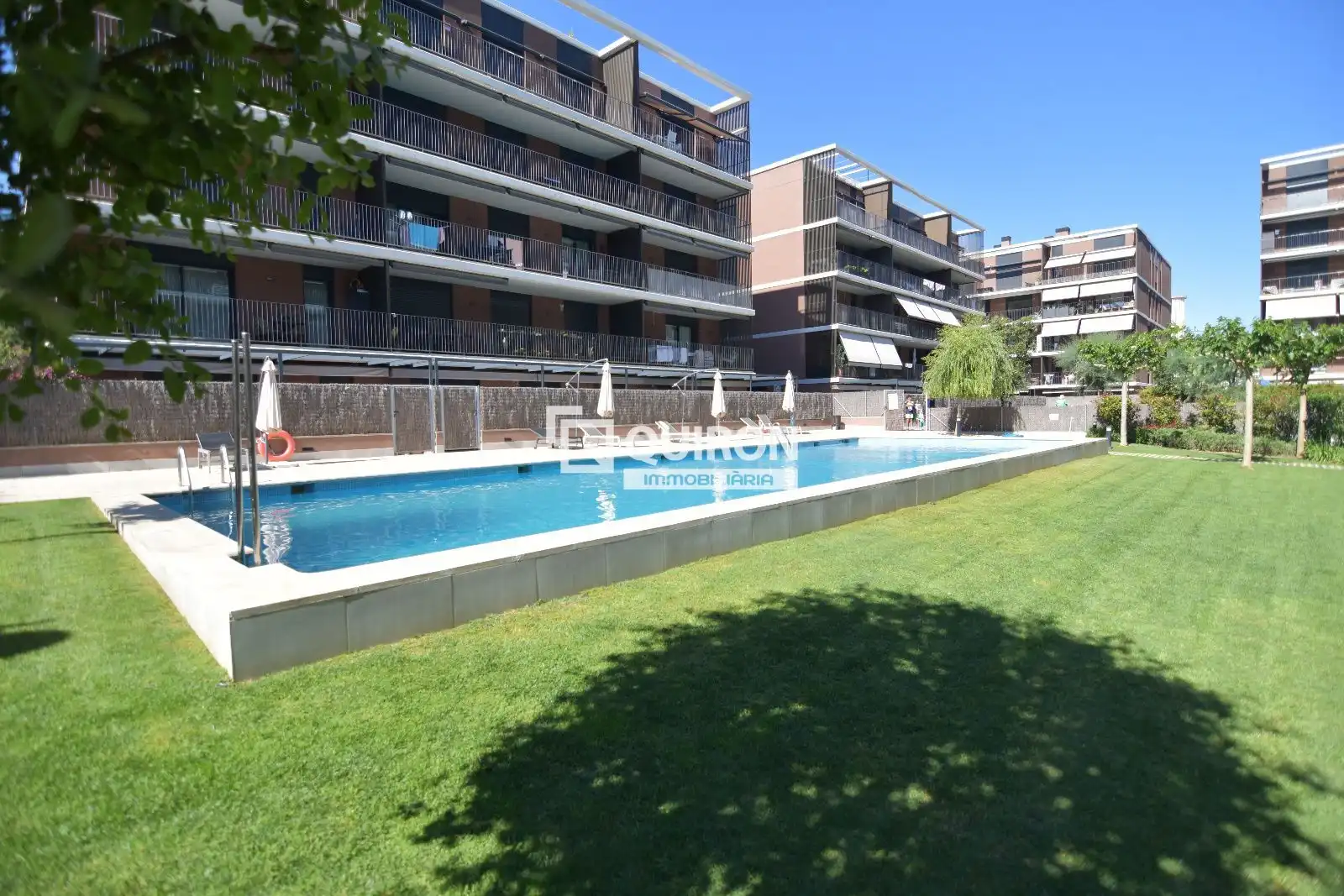 Duplex con piscina in vendita a L'Estany