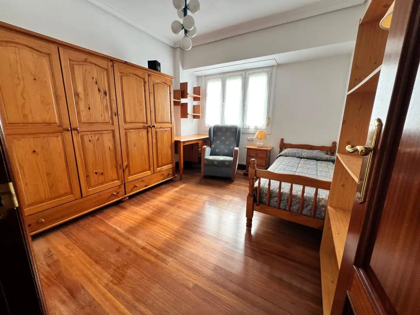 Bedroom of Flat for sale in Andoain  with Air Conditioner, Heating and Parquet flooring