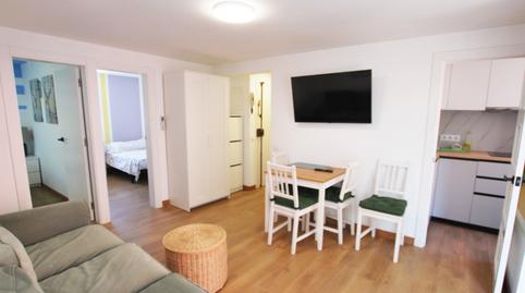 Foto 2 de Apartamento de alquiler en Les Roquetes,  Barcelona Capital