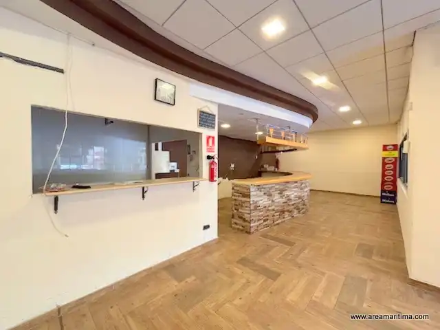 Local en venta en Valencia con Aire acondicionado y Terraza