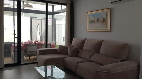 Foto 4 de Casa o chalet de alquiler en Calle Pte. Felipe Gonzalez, Umbrete, Sevilla