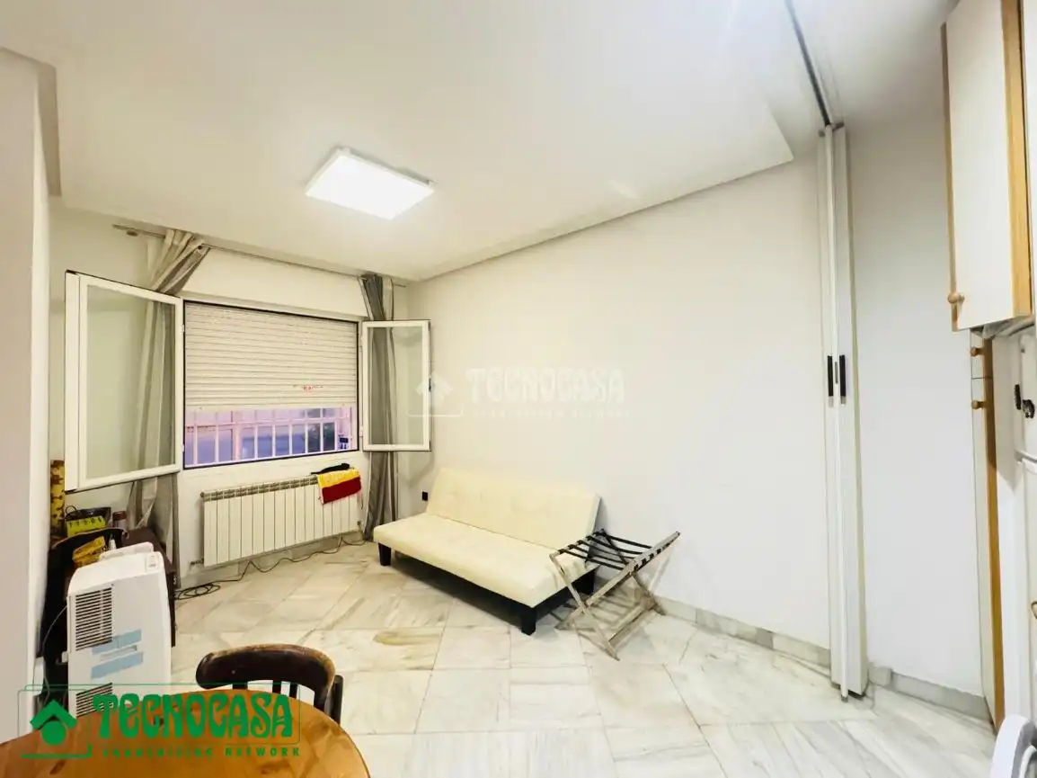 Piso en venta en Toledo con Calefacción y Amueblado