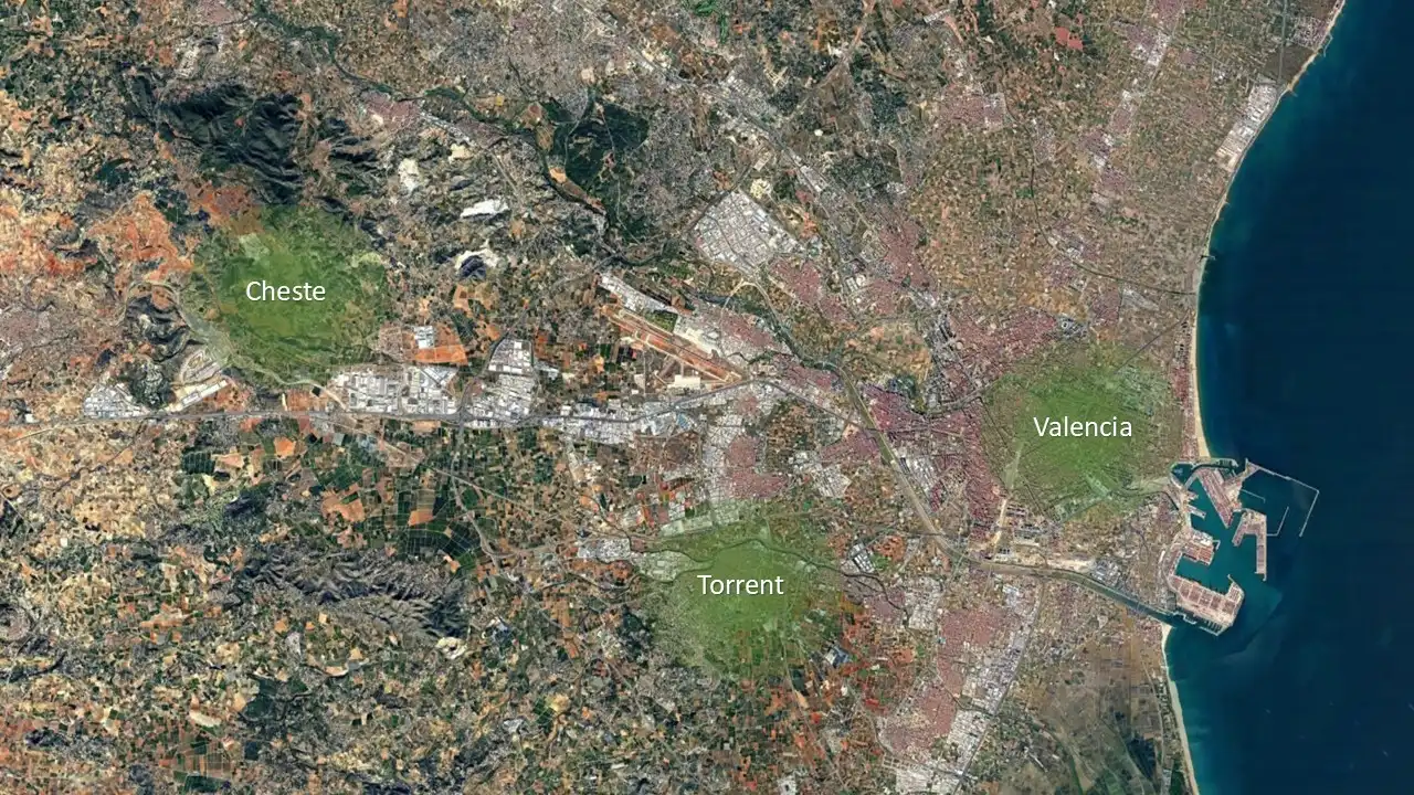 Terreno en venta en Cheste, Valencia