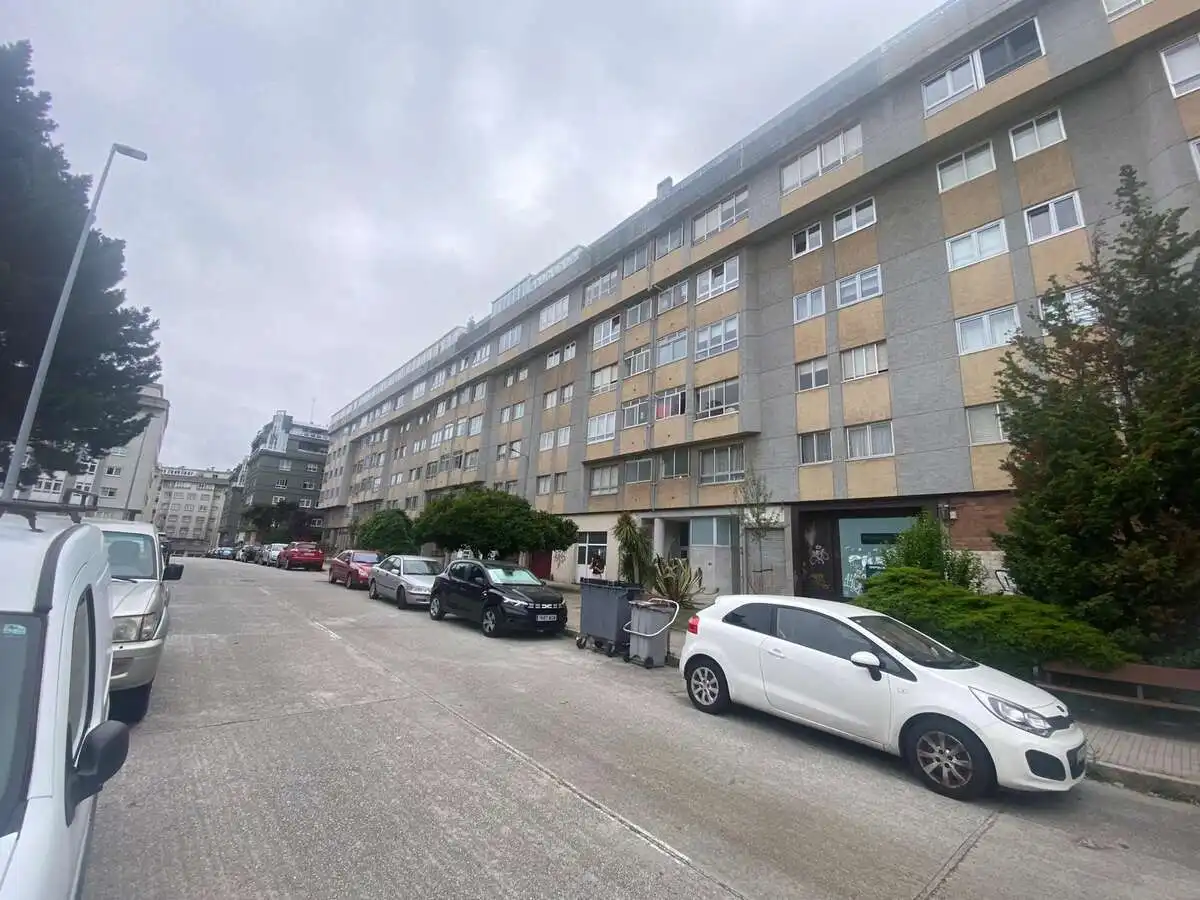 Vista exterior de Piso en venta en A Coruña Capital  con Calefacción