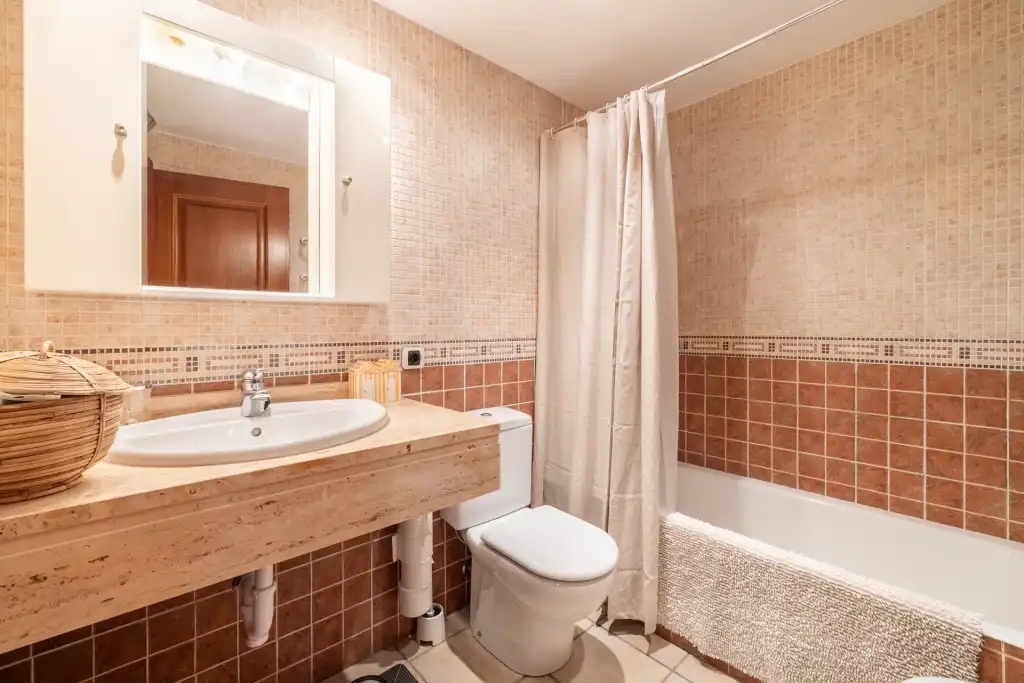 Baño de Apartamento en venta en  Palma de Mallorca con Aire acondicionado, Terraza y Trastero