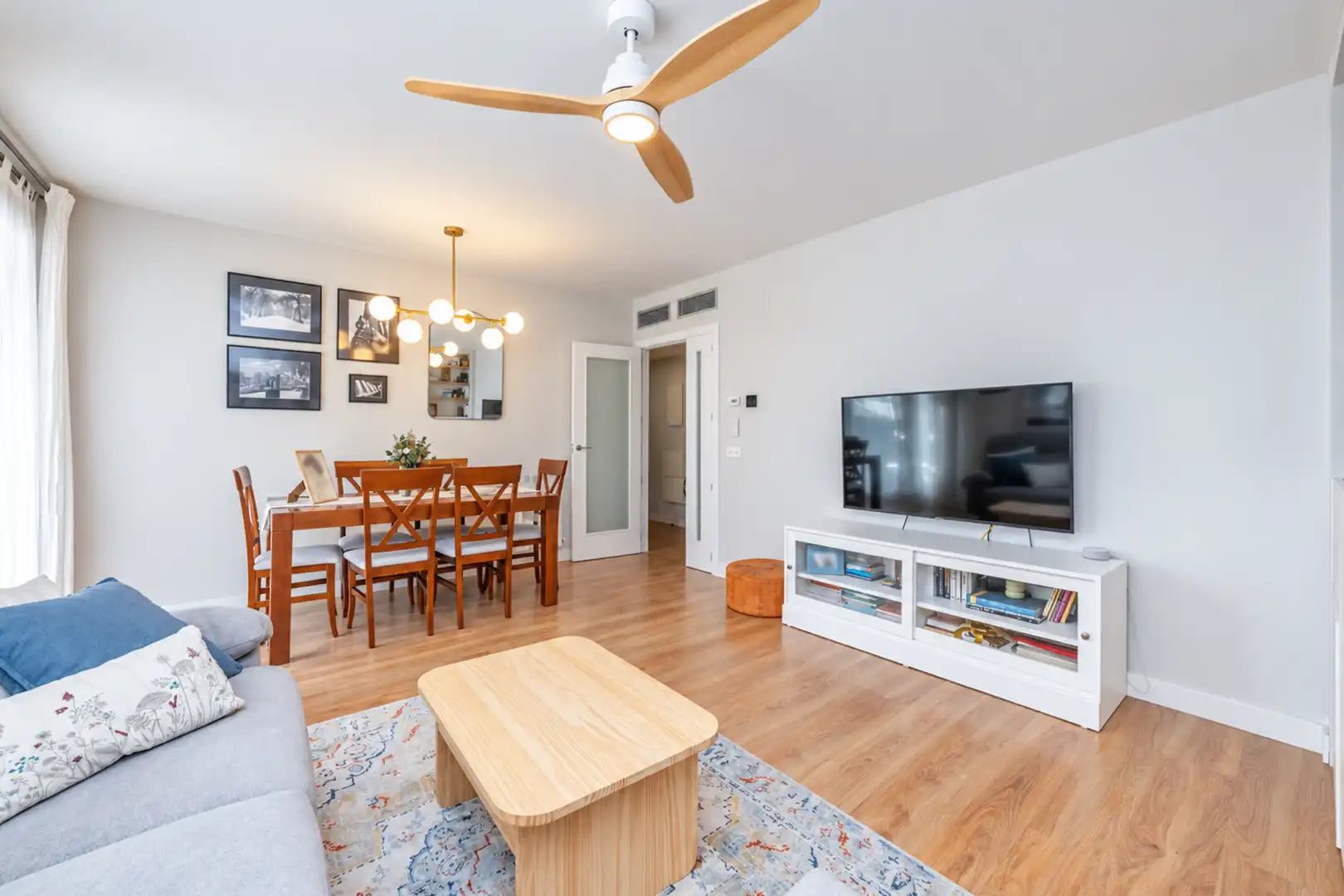 Wohnzimmer von Wohnung zum Verkauf in Hospital